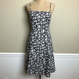 Ann Taylor strappy floral sun dress